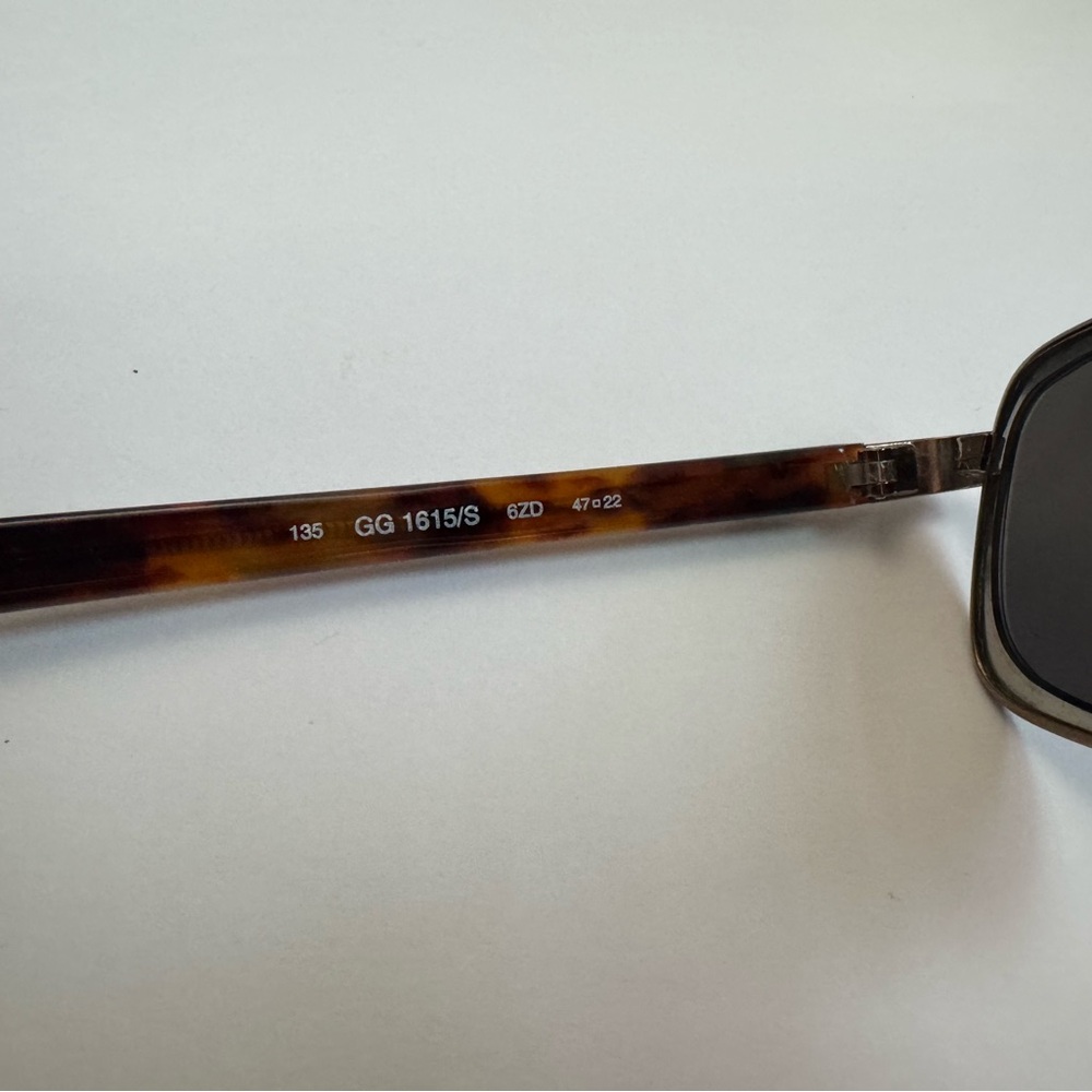 Gucci Rectangular Sunglasses With Black Lenses - image 3